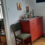 Boutique Apartment With Parking