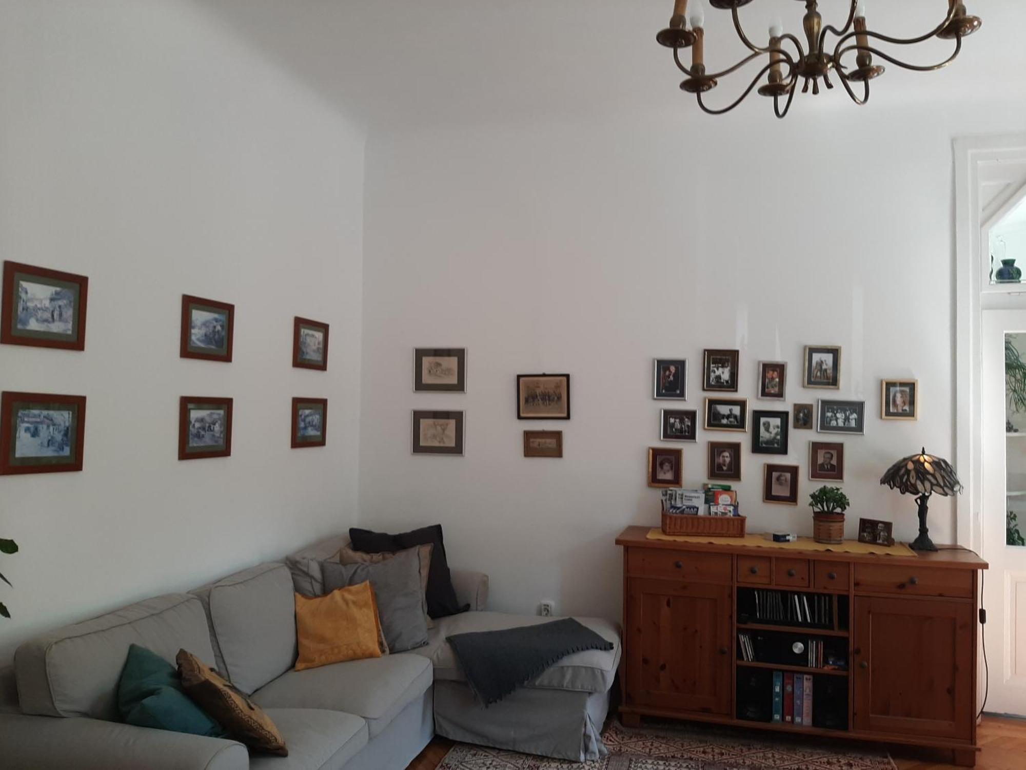 Apartment Boutique With Parking